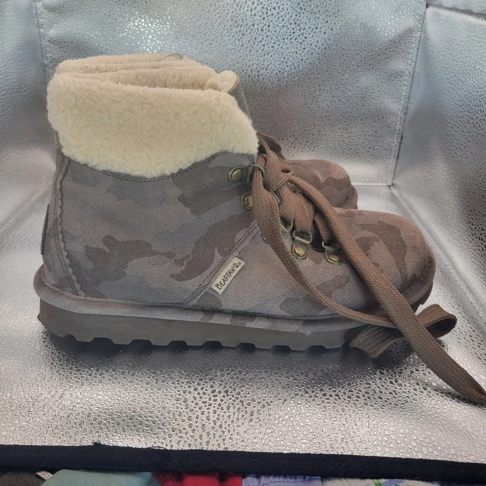 Bearpaw Boots Womens 8 Camo Lace Up Wool Suede Multicolor Marta Winter Snow